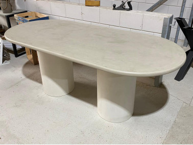 Betonlooktafel Plat ovaal RK